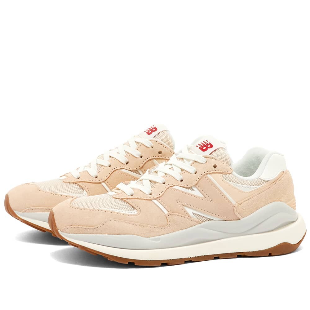 

Кроссовки New Balance W5740GVC