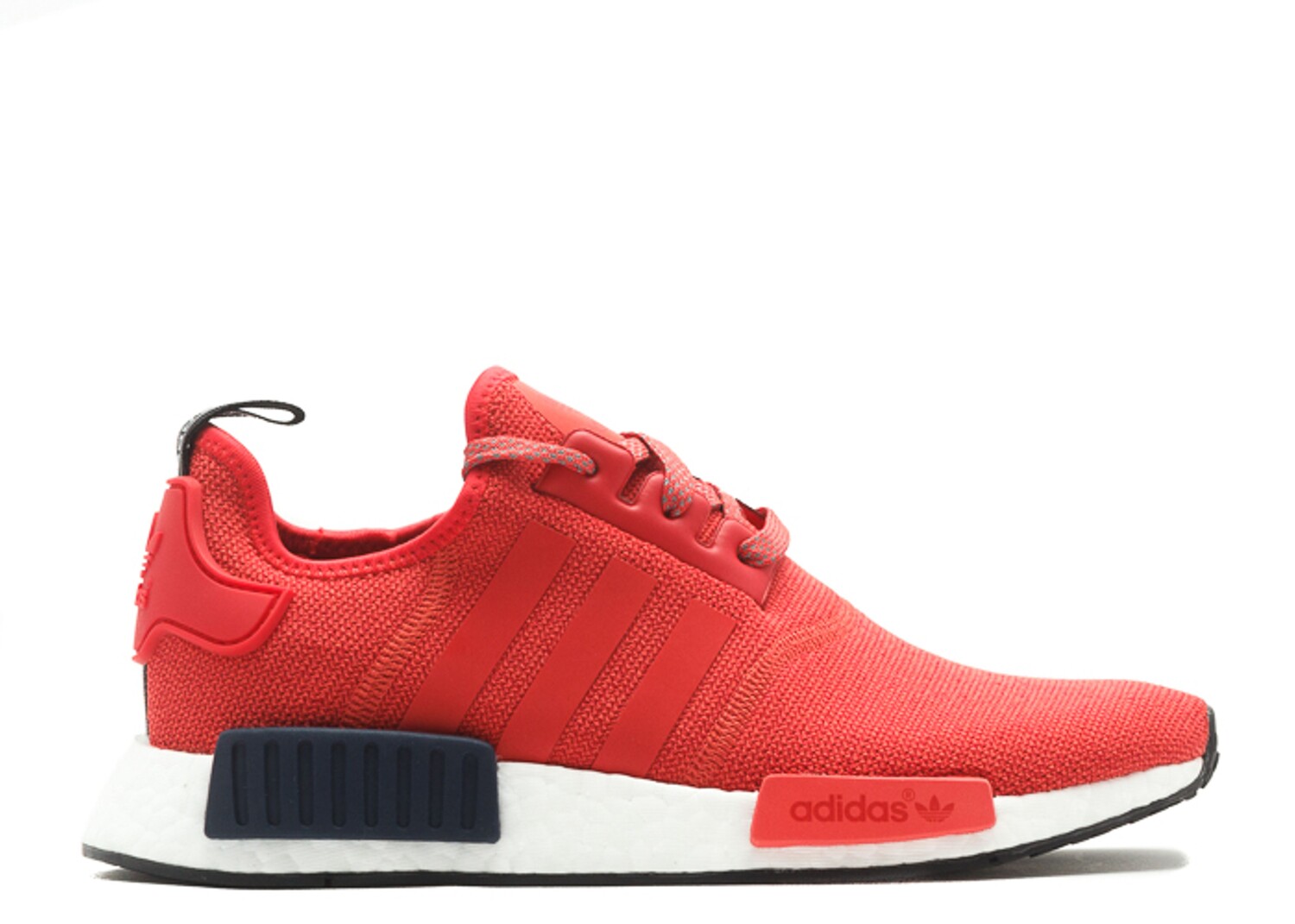 цена Кроссовки adidas Wmns Nmd_R1 'Vivid Red', красный