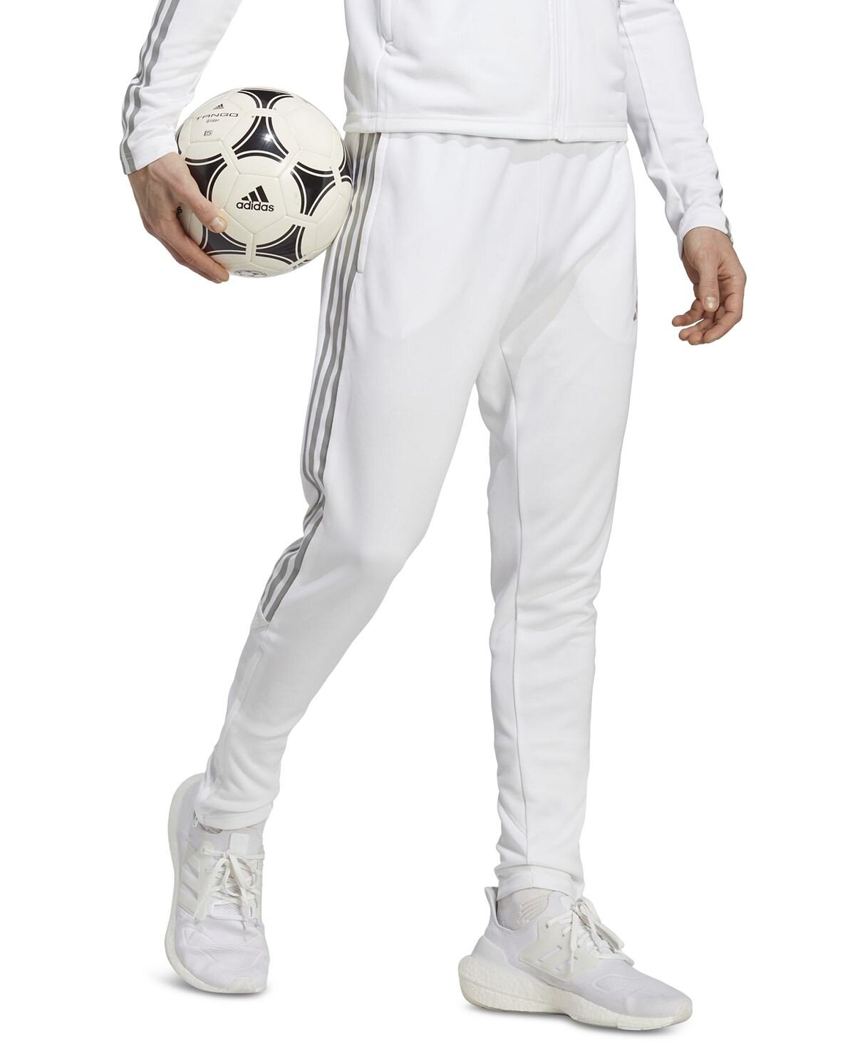 

Светоотражающие спортивные брюки с тремя полосками Tiro 23 adidas