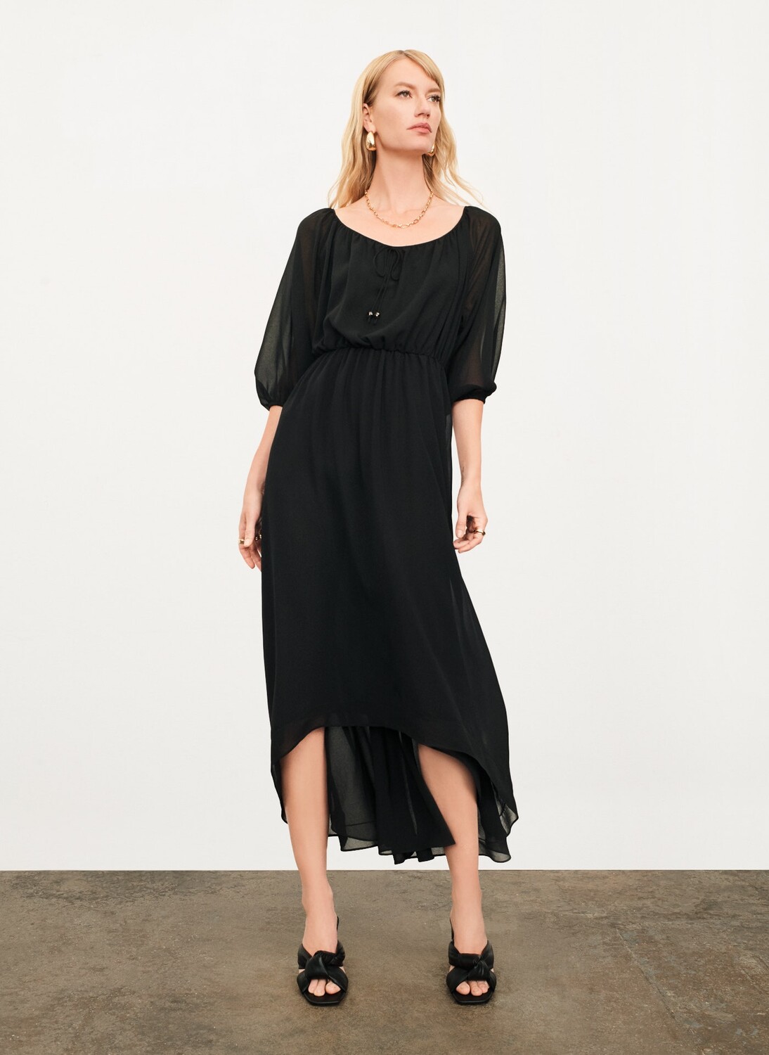 

Платье TAROT Donna Karan