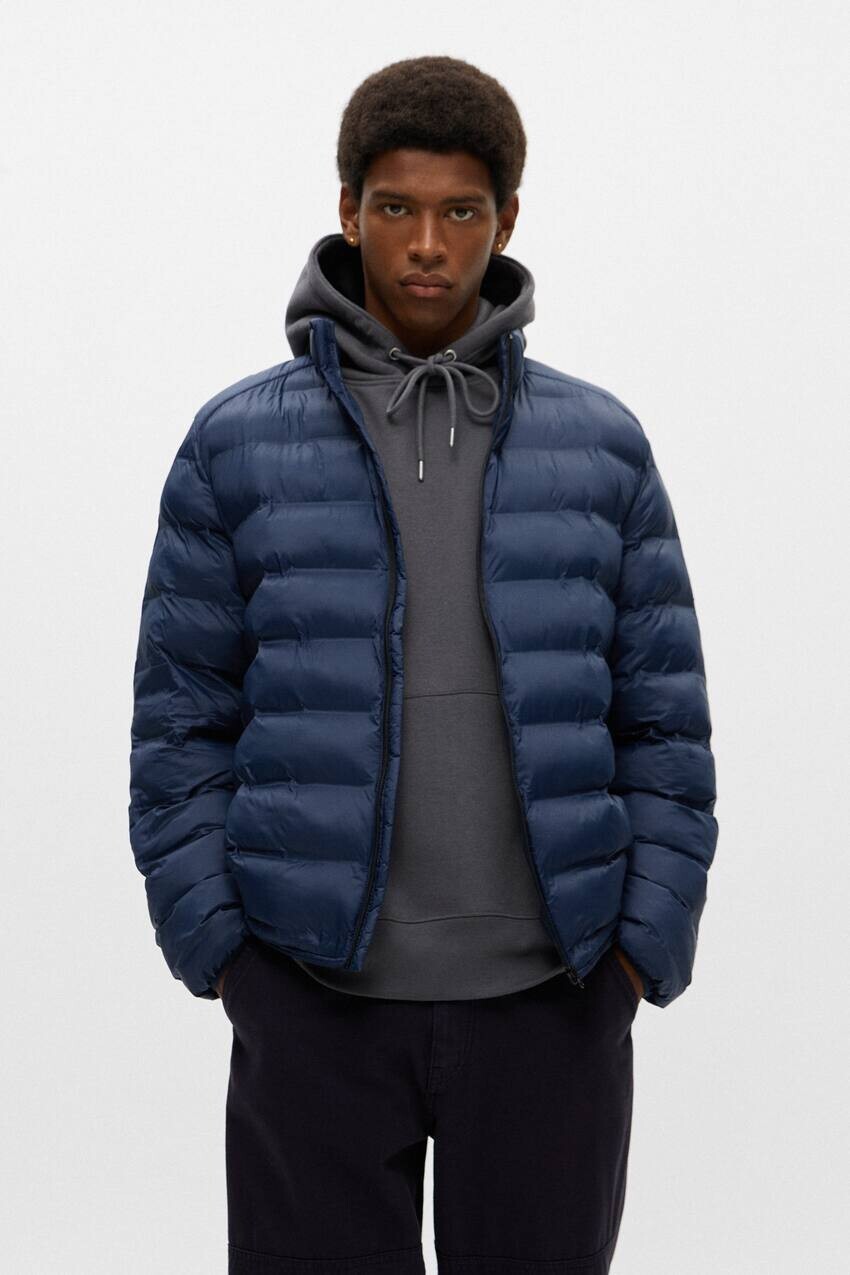

Легкая стеганая куртка Pull&Bear, военно-морской