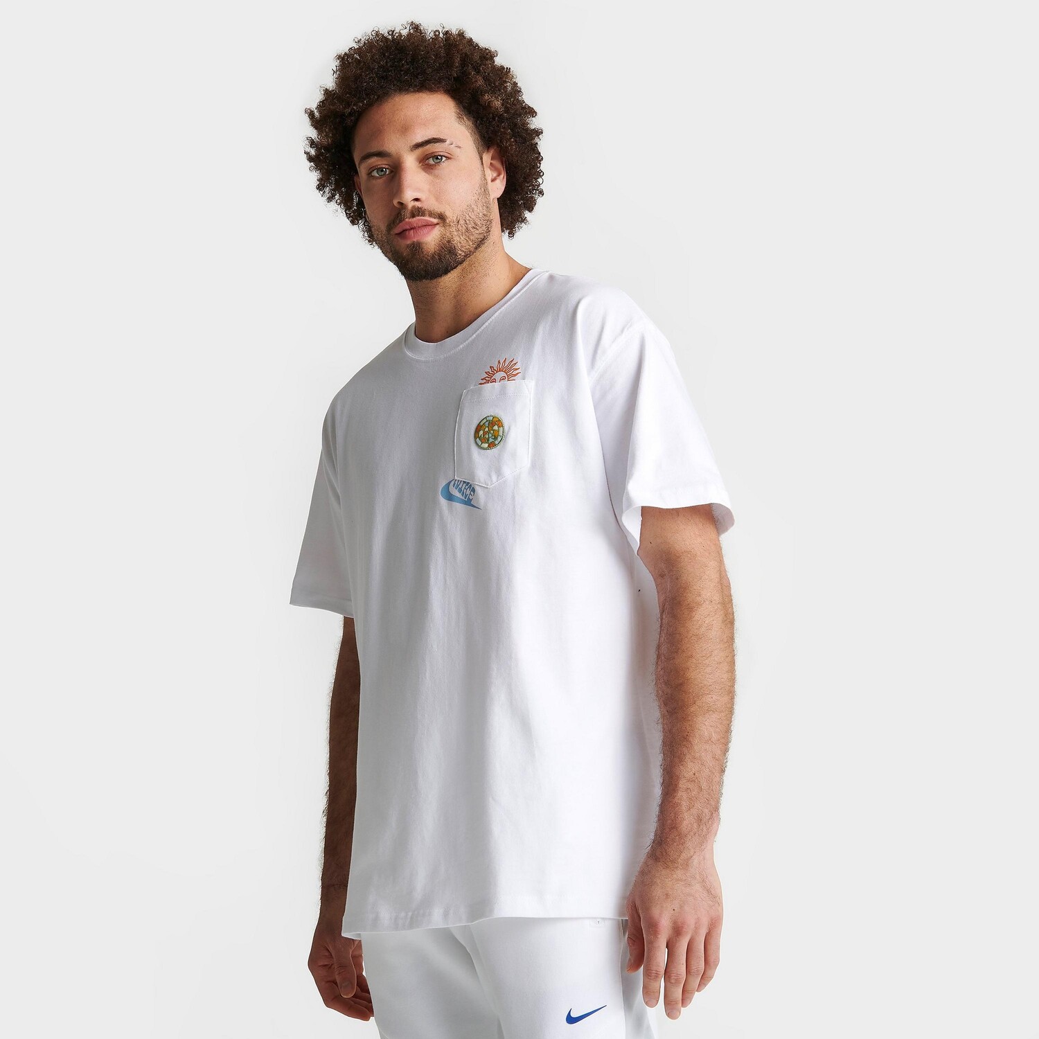 

Мужская футболка с карманами Nike Sportswear Sole Craft, белый