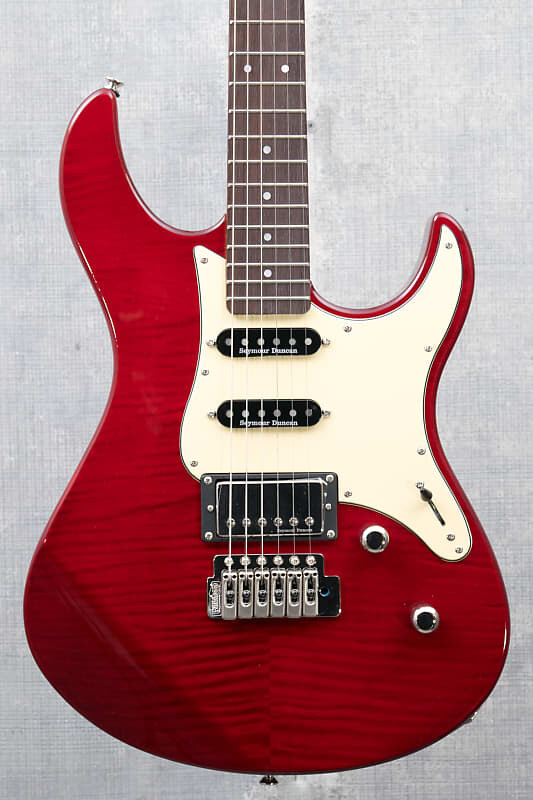 

Электрогитара Yamaha Pacifica PAC612VIIFMX Fire Red Pacifica PAC612VIIFMX Electric Guitar Fired Red