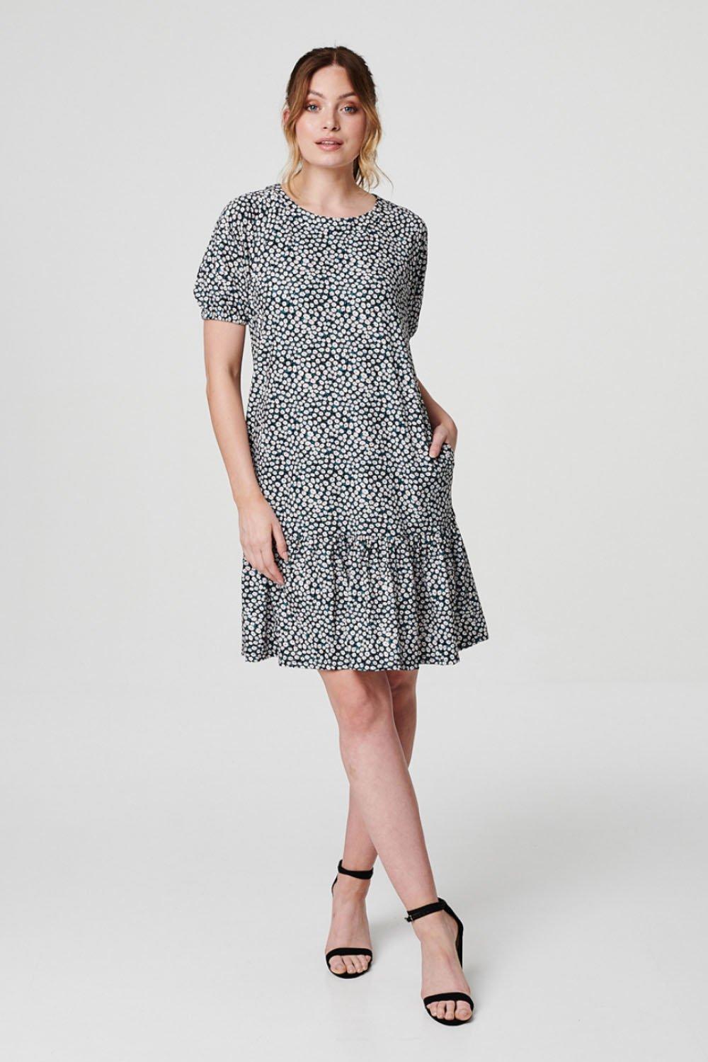 Короткое многоярусное платье с цветочным принтом Izabel London, синий