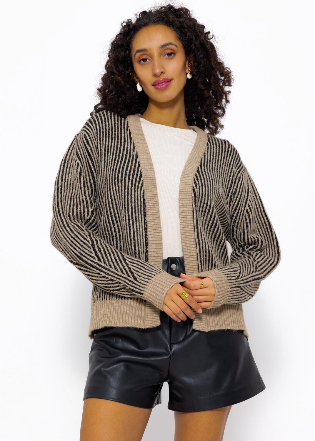

Кардиган SASSYCLASSY Oversize Strick, бежевый