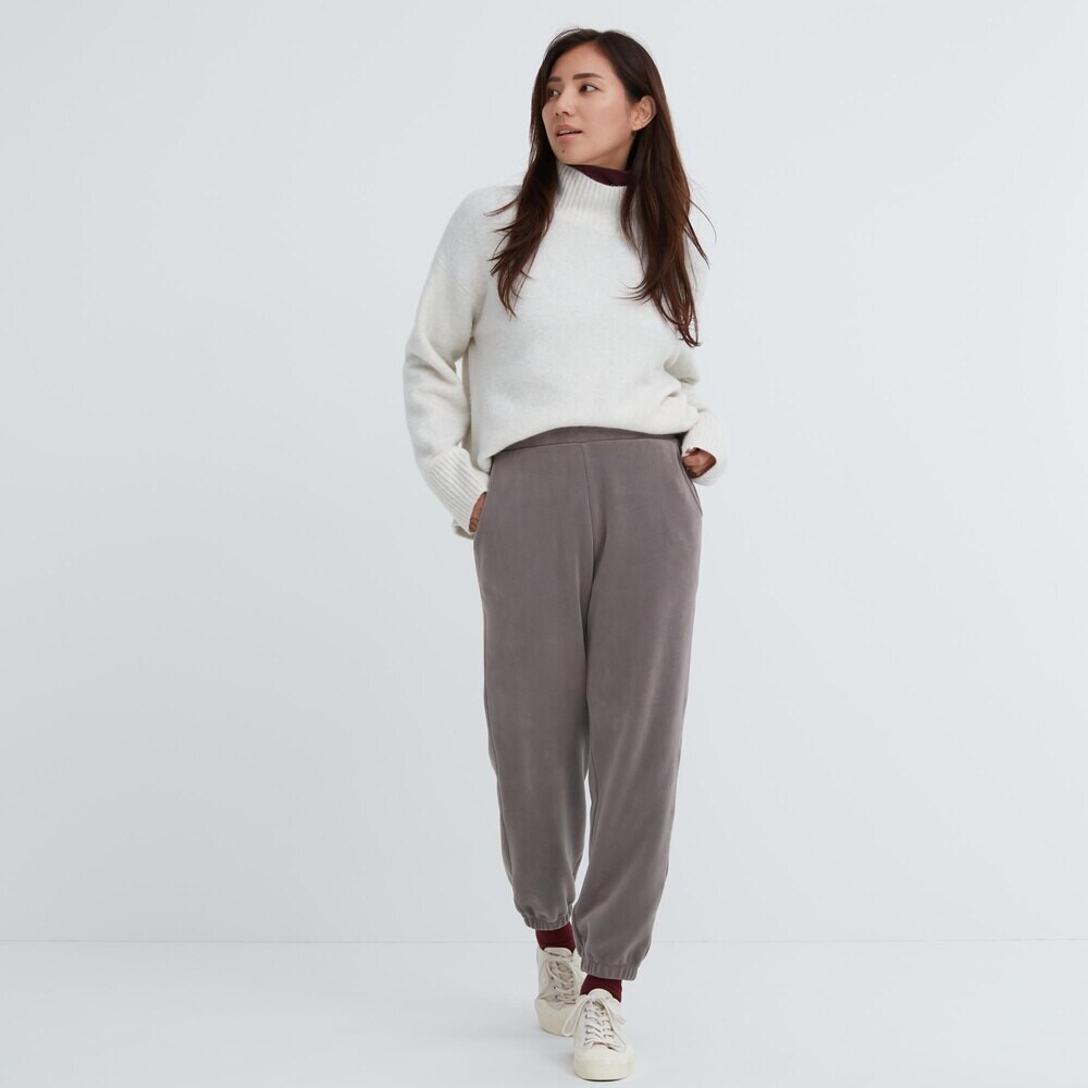 

Брюки Uniqlo повседневные из эластичного флиса, коричневый