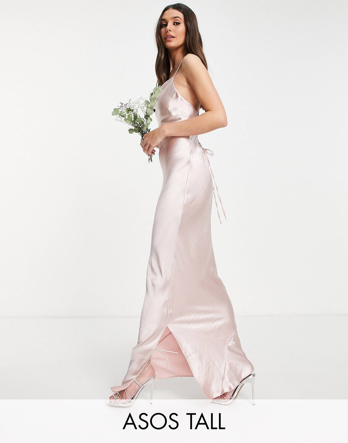 

Розовое платье-комбинация макси на бретельках ASOS DESIGN Tall Bridesmaid из блестящего атласа со шнуровкой сзади ASOS DESIGN Tall Bridesmaid, Розовый