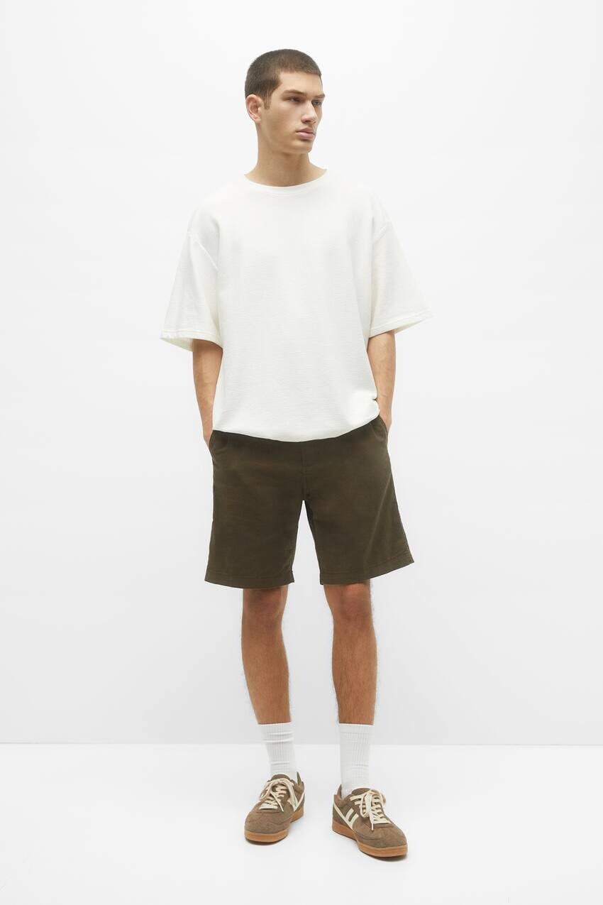 

Базовые льняные шорты-чинос-бермуды Pull&Bear, хаки
