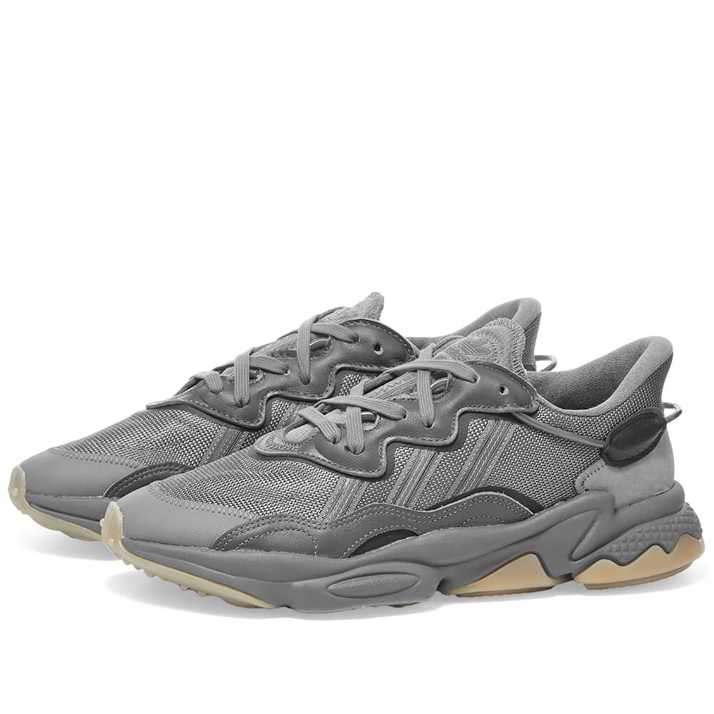 

Кроссовки Adidas Ozweego