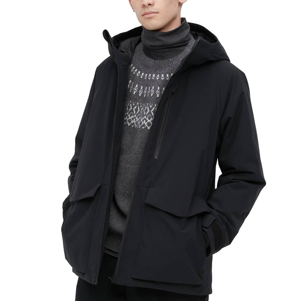 

Пуховик Uniqlo Hybrid Down 3D Cut, черный