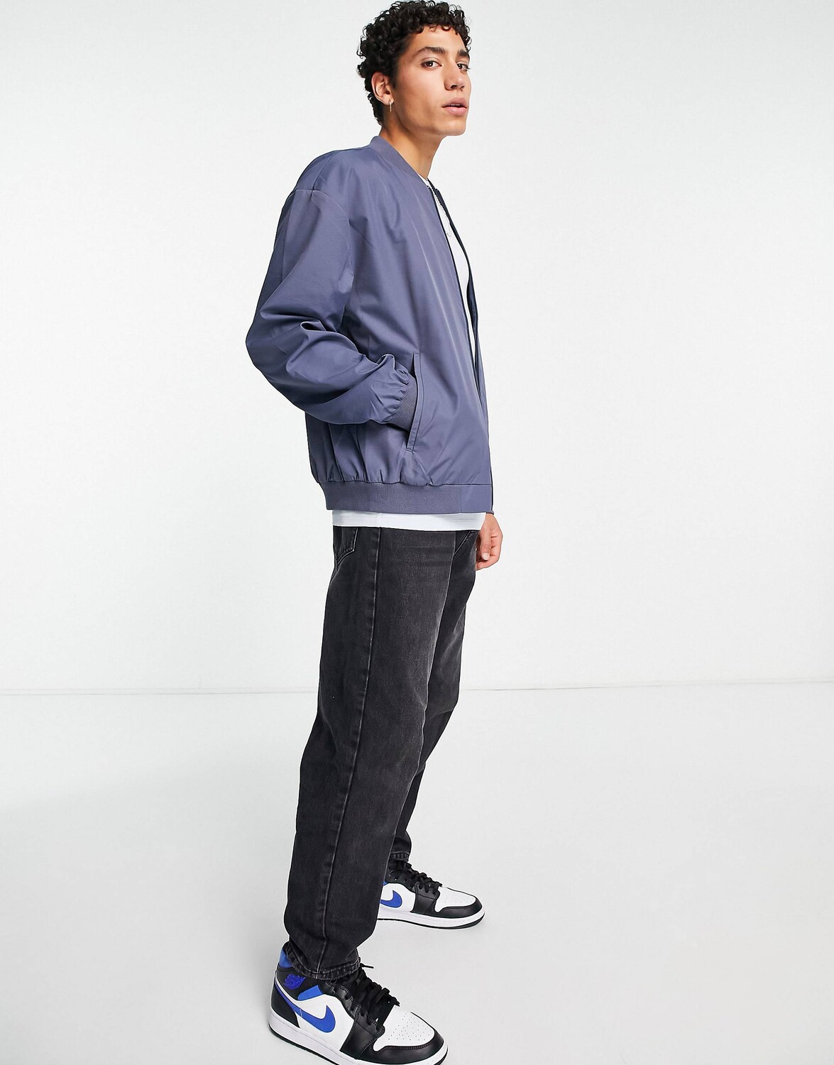 

Серо-голубой оверсайз-бомбер ASOS DESIGN