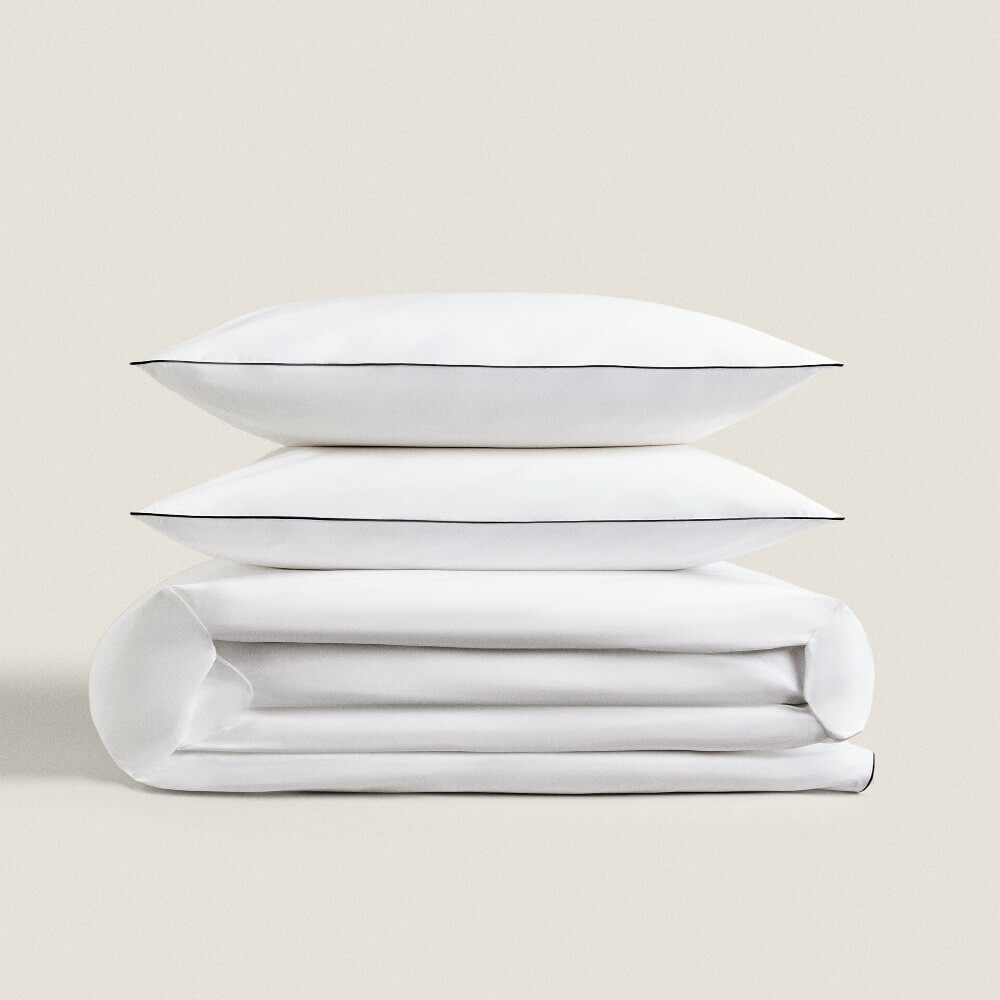 

Пододеяльник Zara Home Coloured Piping Detail, белый/черный