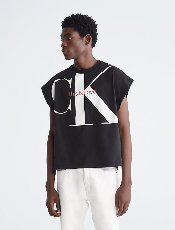 

Свободная футболка Pride с круглым вырезом Calvin Klein, черный