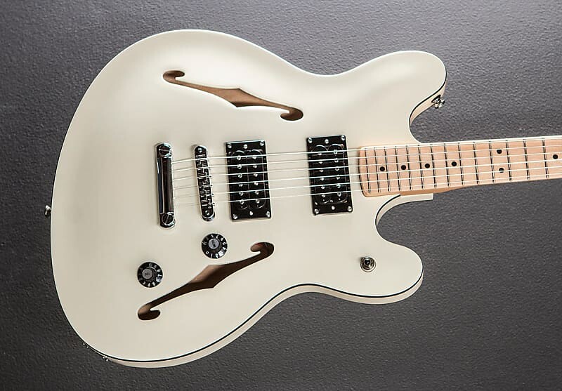 

Starcaster серии Affinity — олимпийский белый Squier Affinity Series Starcaster -