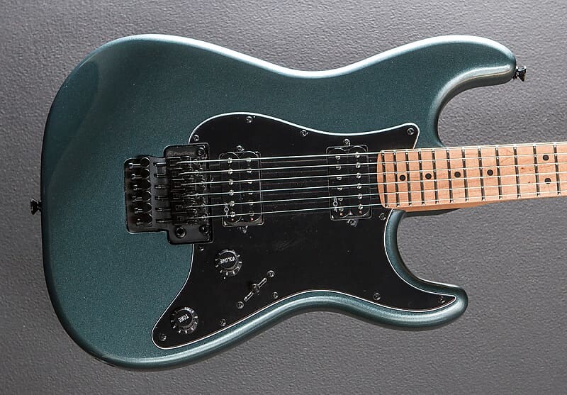 

Contemporary Stratocaster HH FR - Gunmetal Metallic Squier