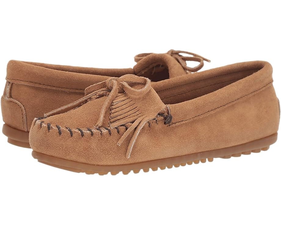 

Лоферы Minnetonka Kilty Suede Moc, цвет Taupe Suede