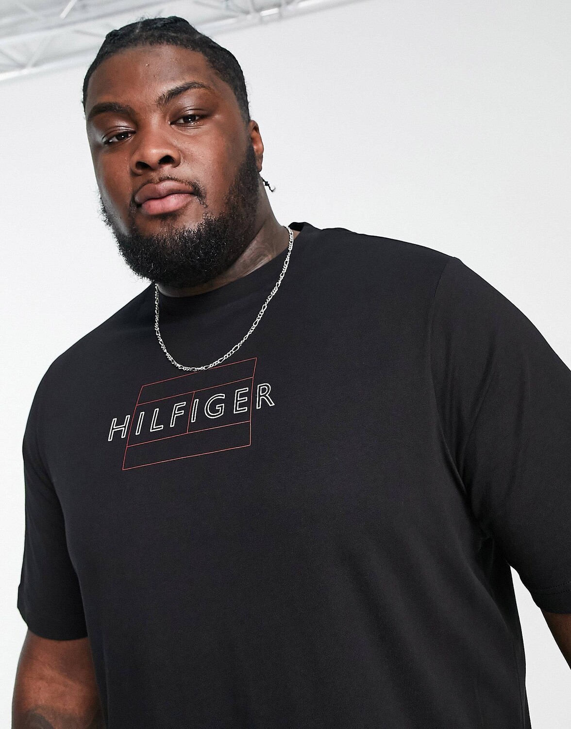 

Черная футболка с логотипом Tommy Hilfiger Big & Tall linear