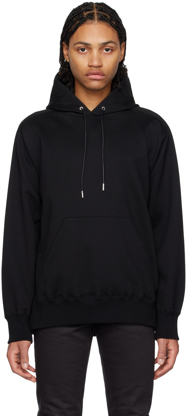 

Черная толстовка с капюшоном sacai