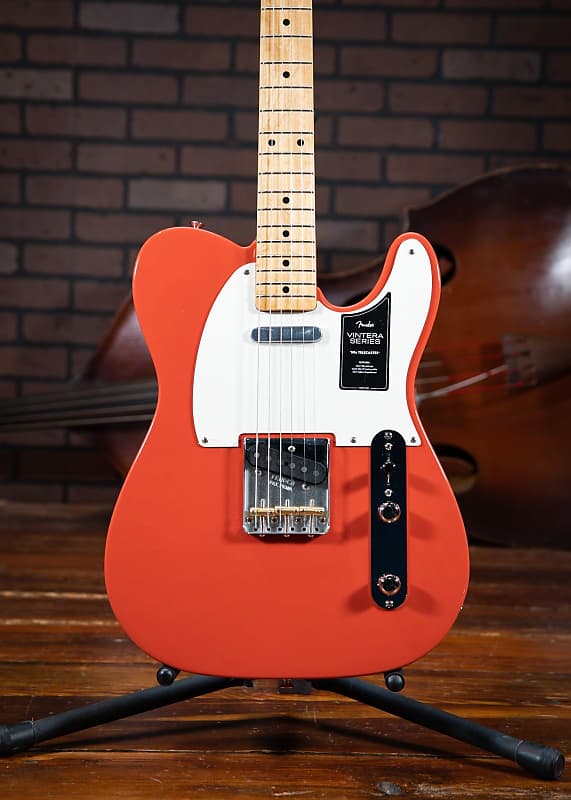 цена Fender Vintera '50s Telecaster Fiesta Red