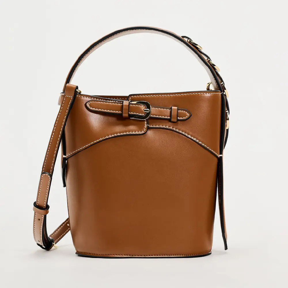 

Сумка Zara Bucket With Buckle, коричневый