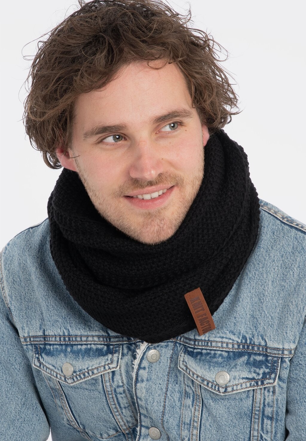 

Снуд COCO Knit Factory, цвет black
