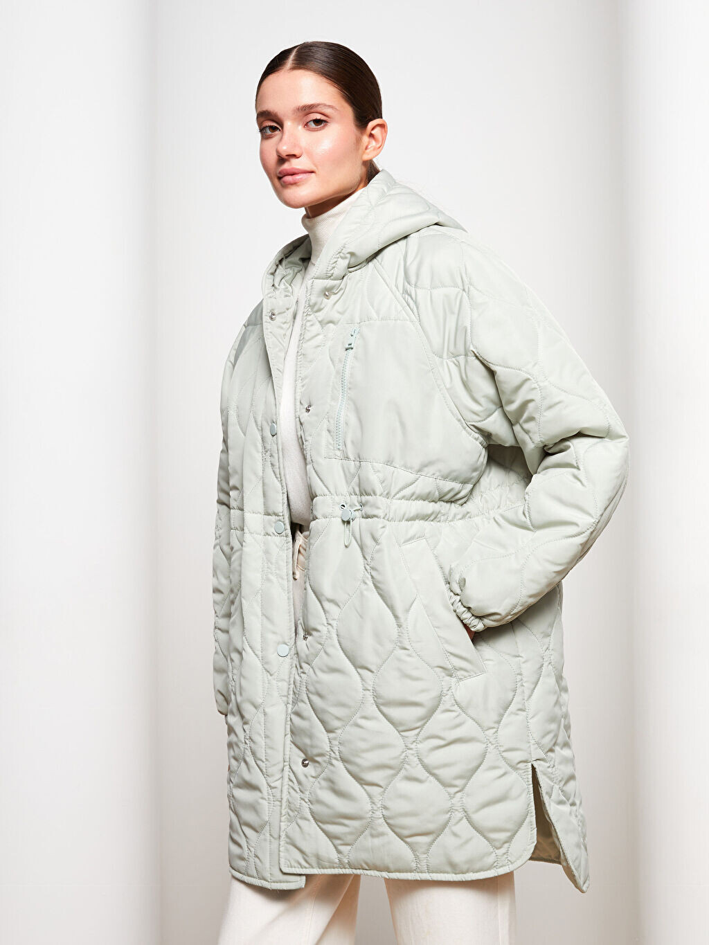 

Женский пуховик с капюшоном и длинным рукавом с рисунком LCW Casual, Серый
