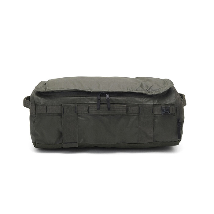 

Рюкзак The North Face Base Camp Voyager Duffel, зеленый