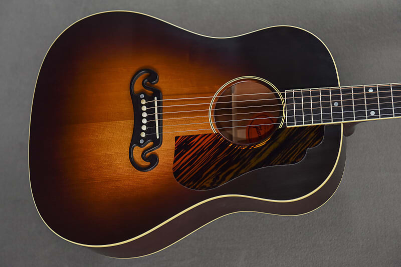 

1939 J-55 - выцветшие винтажные солнечные лучи Gibson J-55 - Faded