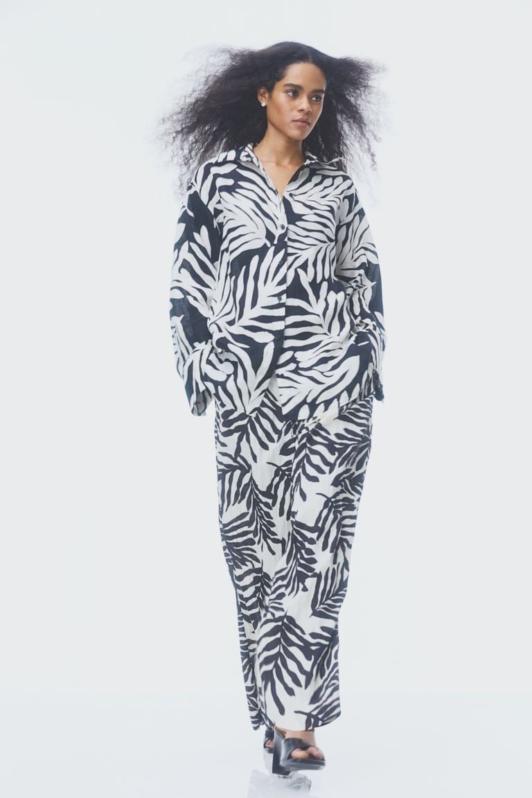 

Широкие брюки без застежек H&M, белый/листья
