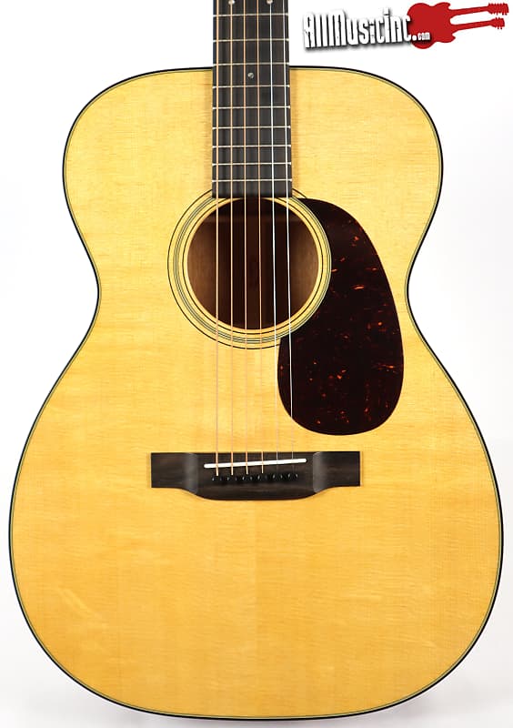 Акустическая гитара Martin USA Model 00-18 Grand Concert Spruce Top с OHSC Model 00-18 Grand Concert Spruce Top Acoustic Guitar