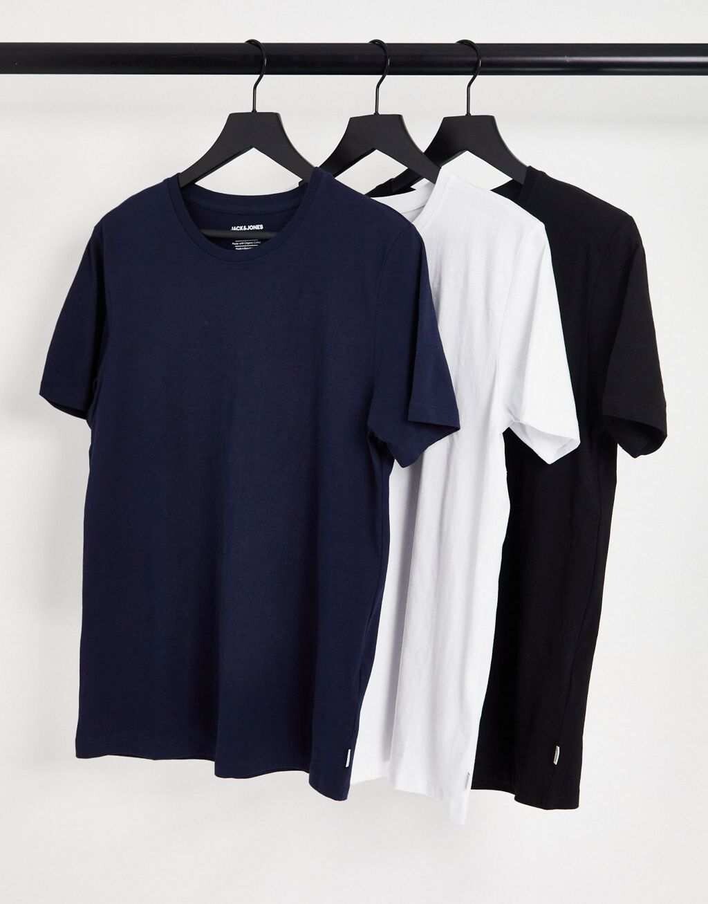 

Комплект из трех хлопковых футболок Jack & Jones Essentials черного/белого/темно-синего цвета - MULTI