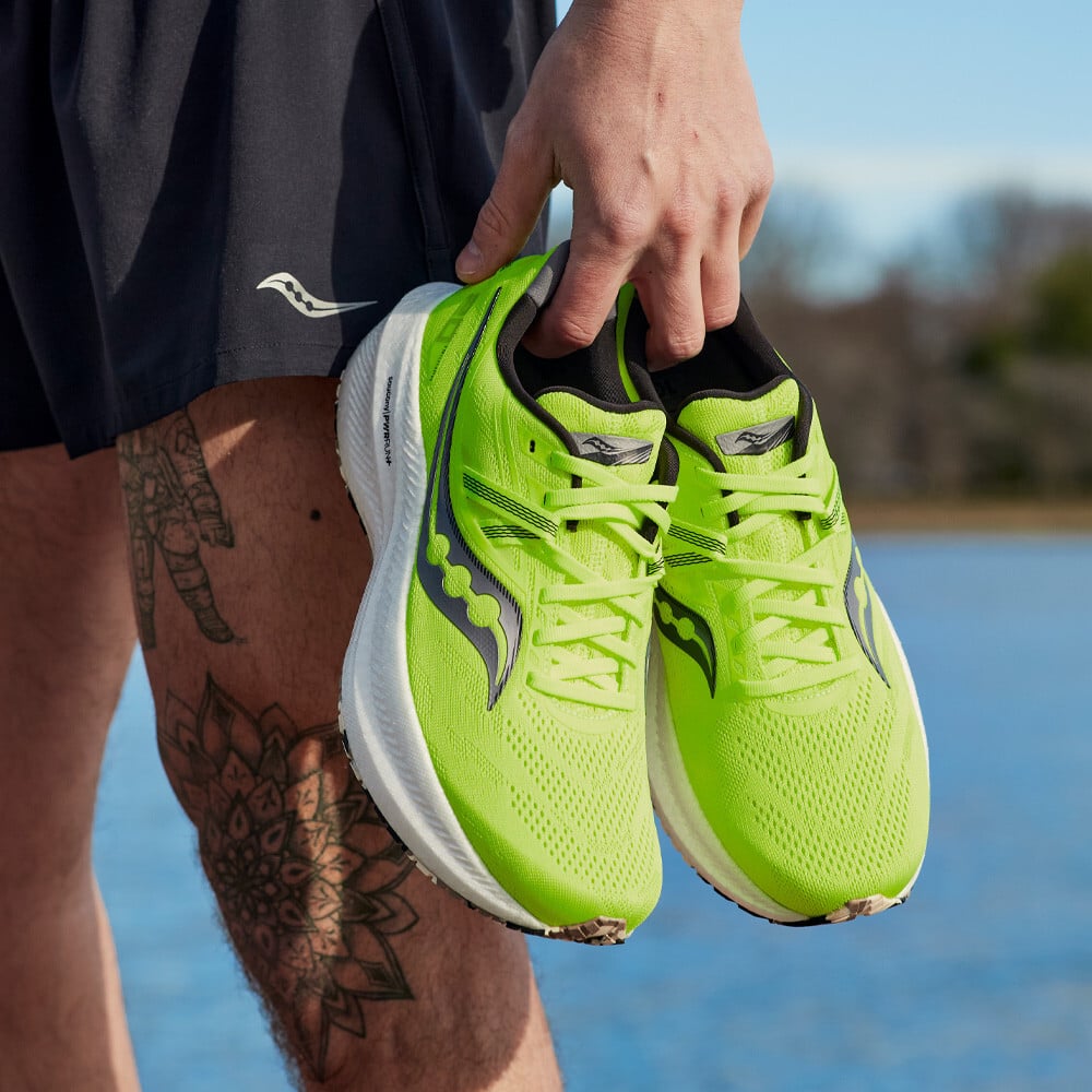 

Кроссовки для бега Saucony Triumph 20, желтый