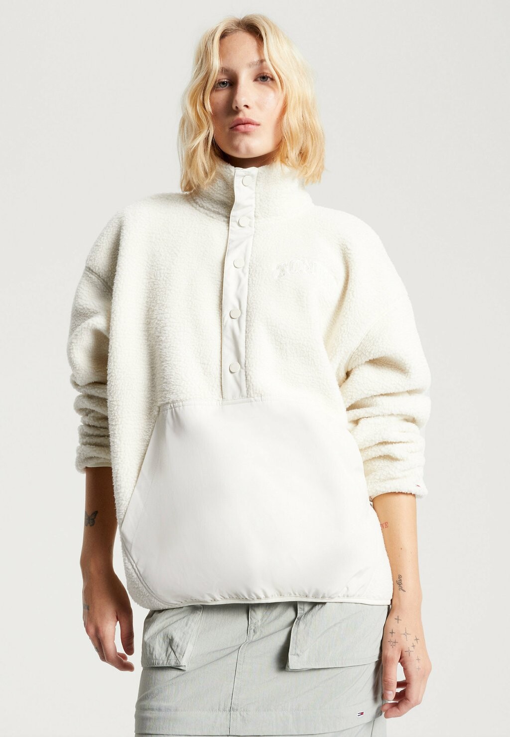 

Толстовка из флиса Tommy Jeans, молочный, Серый
