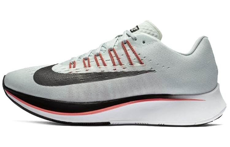 

Nike Zoom Fly Едва серый