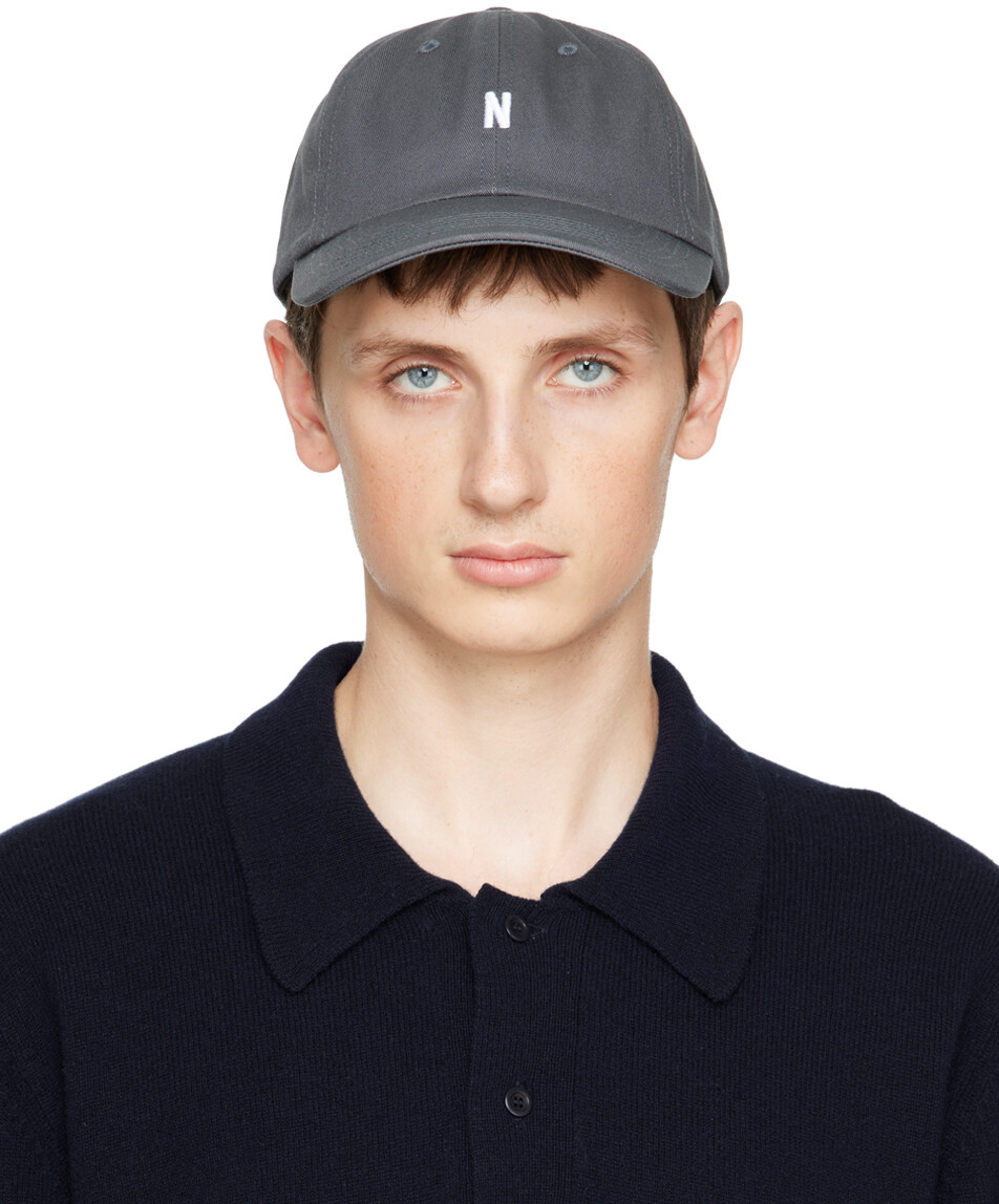 

Серая спортивная кепка Norse Projects