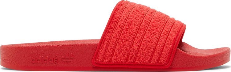 цена Сандалии Adidas Wmns Adilette Slide 'Vivid Red', красный