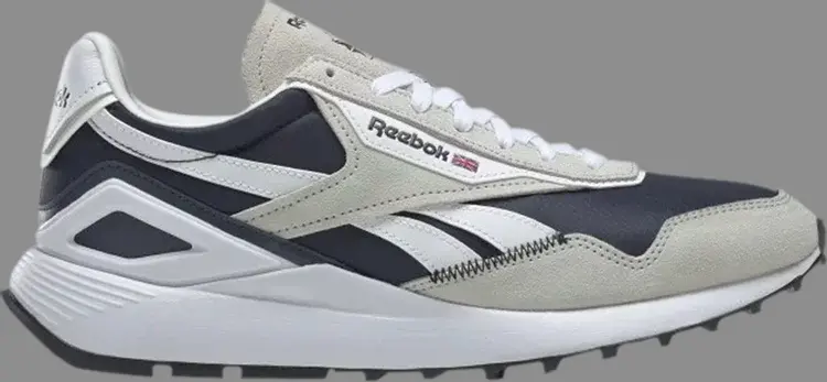 

Кроссовки classic leather legacy az 'vector navy chalk' Reebok, синий