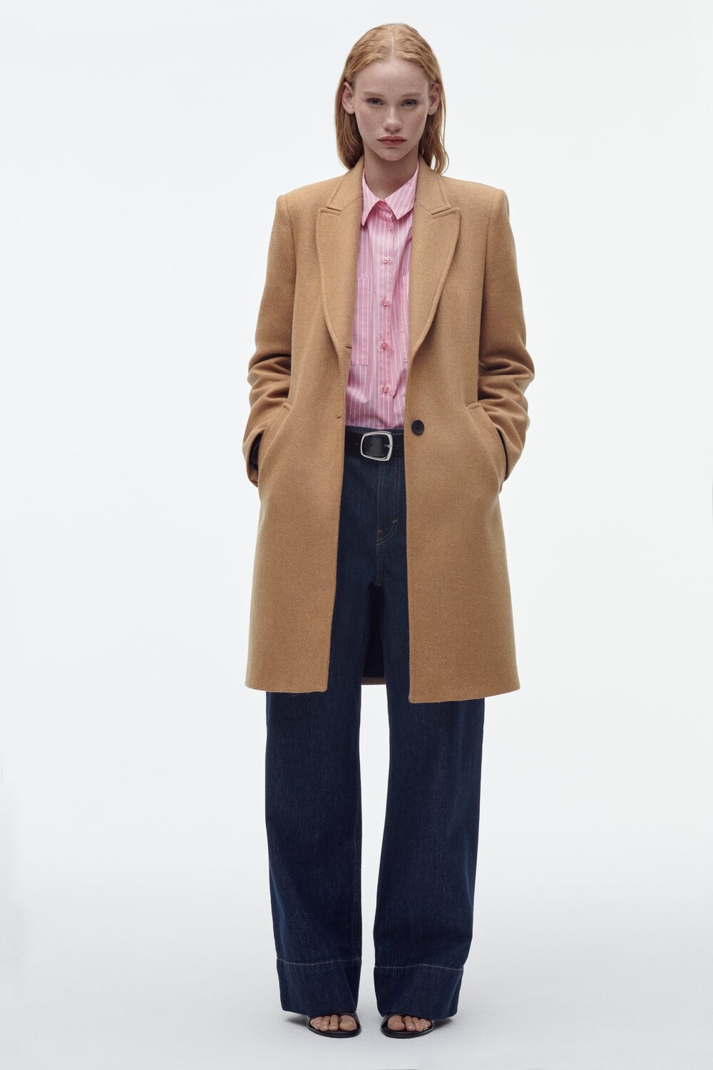 

Мужское пальто из смешанной шерсти ZARA, кэмел