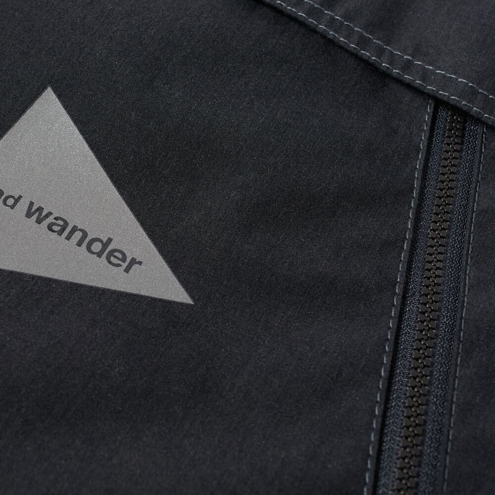 

Кевларовый жилет And Wander, Серый