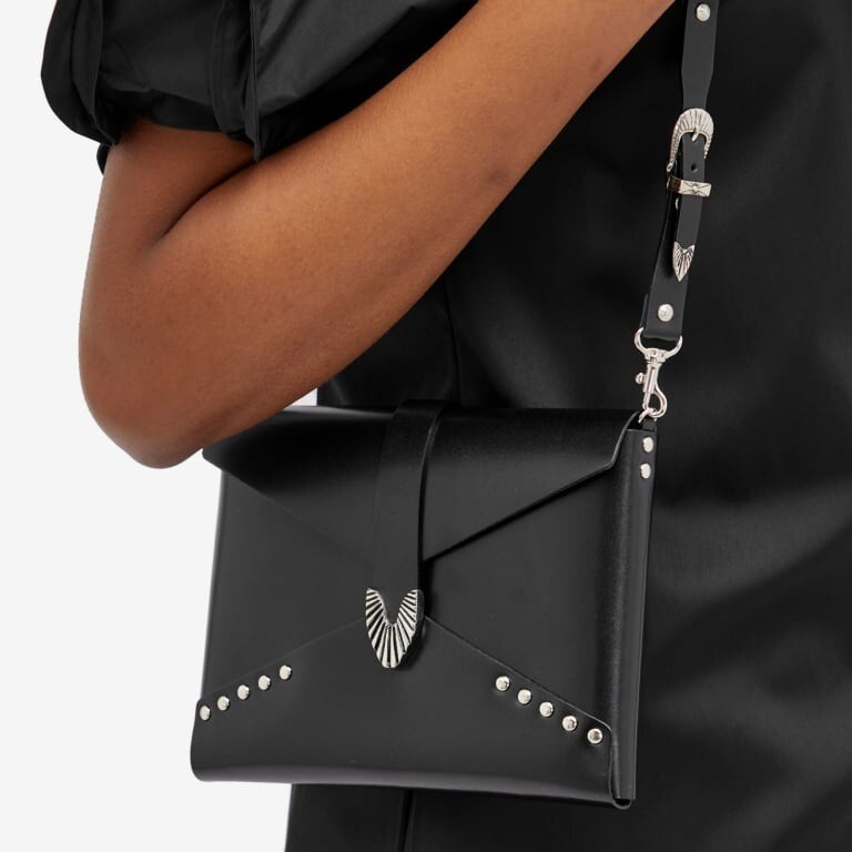 

Сумка Toga Leather Shoulder Pouch, черный