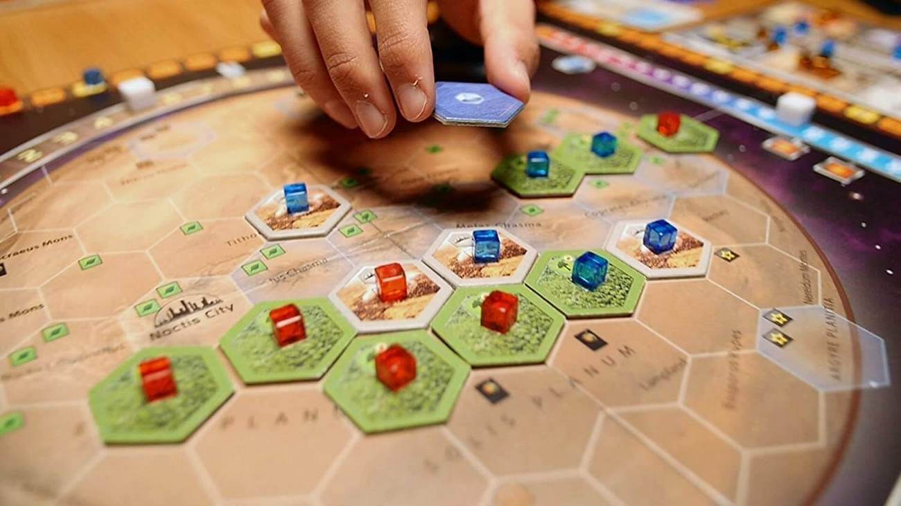 Настольная игра Indie Boards And Cards Terraforming Mars – заказать по  доступной цене из-за рубежа в «CDEK.Shopping»