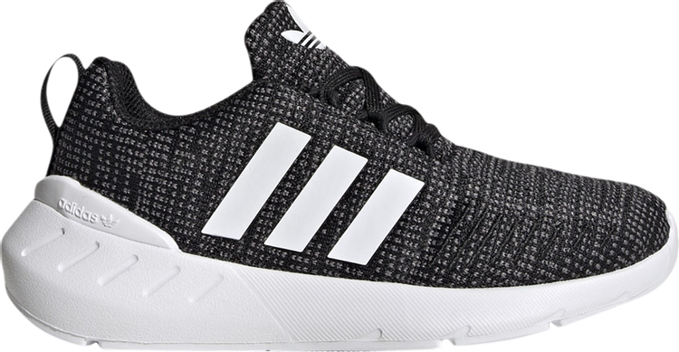 Кроссовки Adidas Swift Run 22 Little Kid 'Black White', черный кроссовки adidas swift run 22 i black white черный