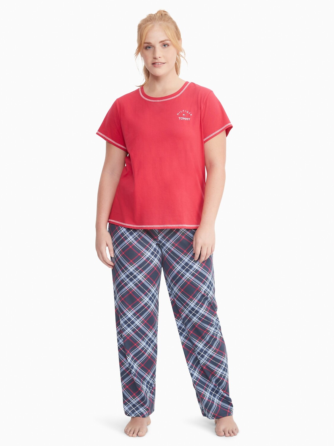 

Футболка и брюки curve для сня Tommy Hilfiger, азалия пинк/томми тартан плед