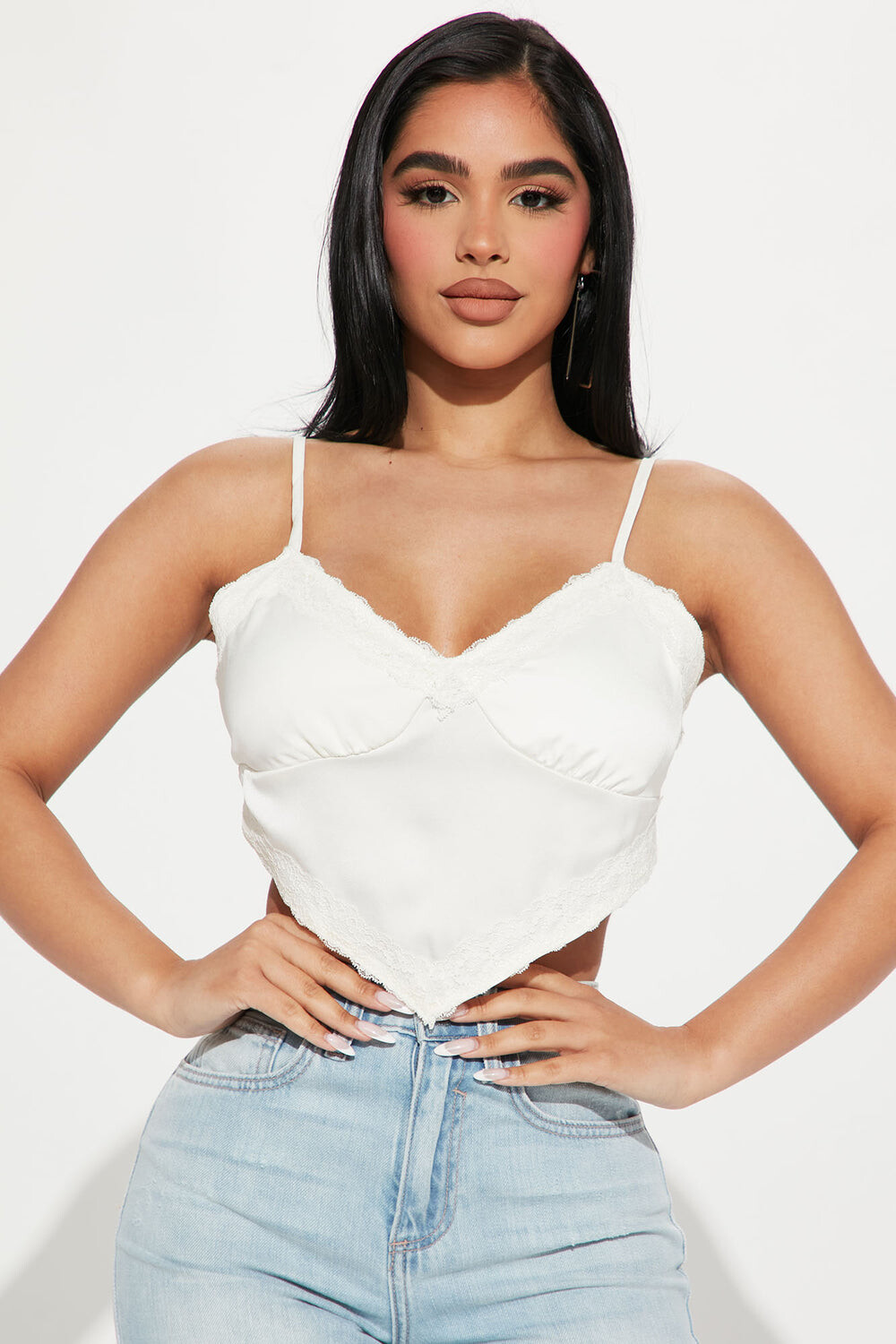 

Топ Fashion Nova BT03187, белый