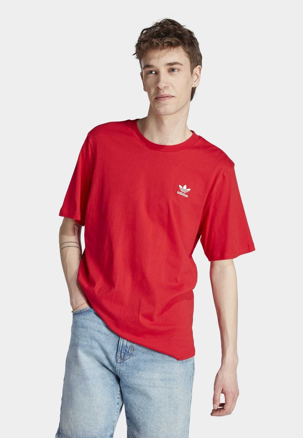 

Футболка с принтом Trefoil Essentials adidas Originals, цвет better scarlet white