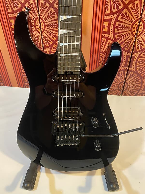 

Электрогитара Jackson American Series Soloist SL3 2022 Gloss Black American Series Soloist SL3 Electric Guitar