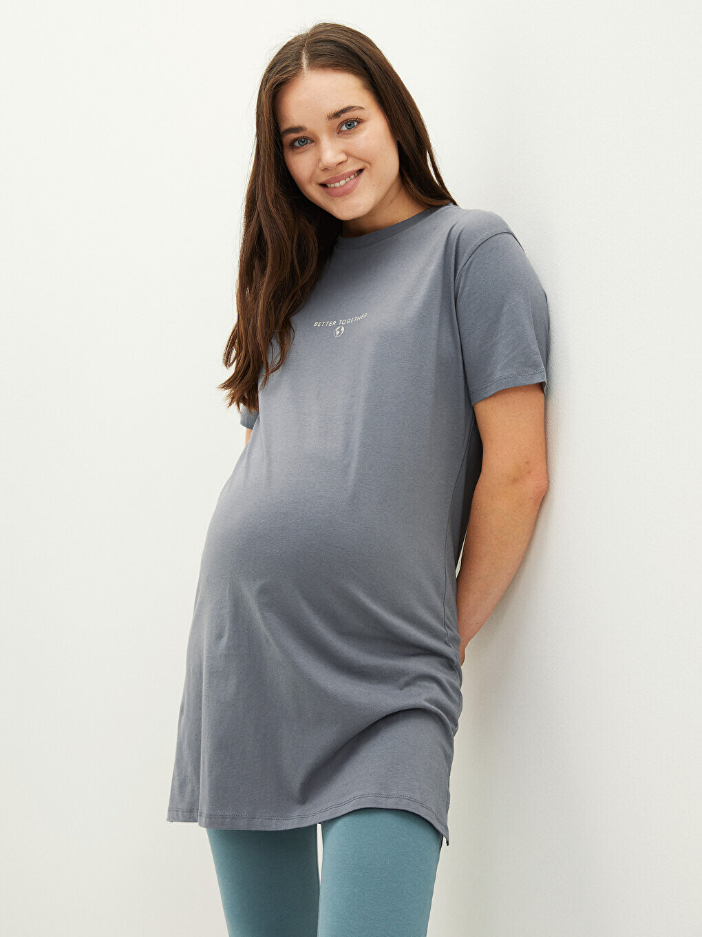 

Туника для беременных с короткими рукавами и круглым вырезом с принтом LCWAIKIKI Maternity, темно-серый