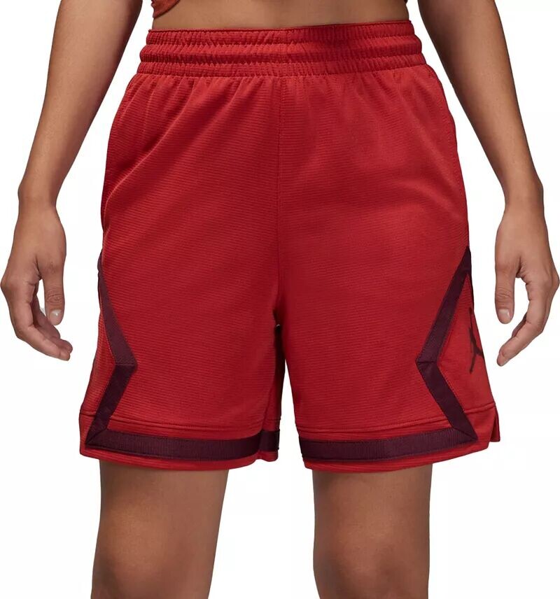 

Женские спортивные шорты Jordan с бриллиантами