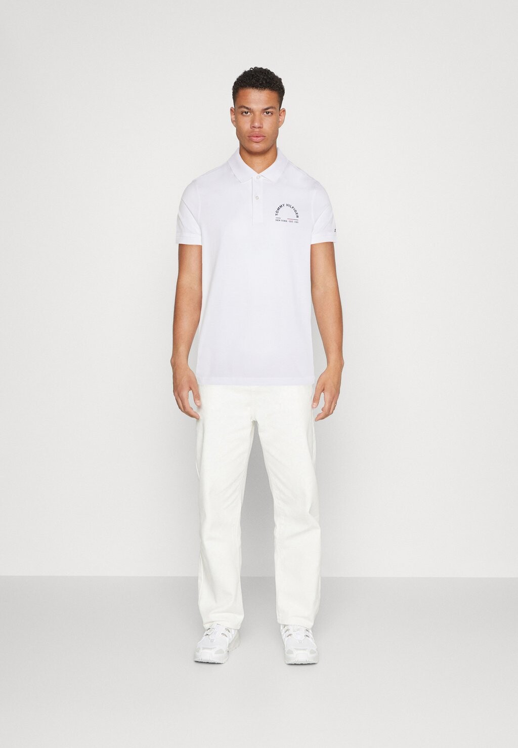 

Поло SHADOW UNISEX Tommy Hilfiger, оптический белый