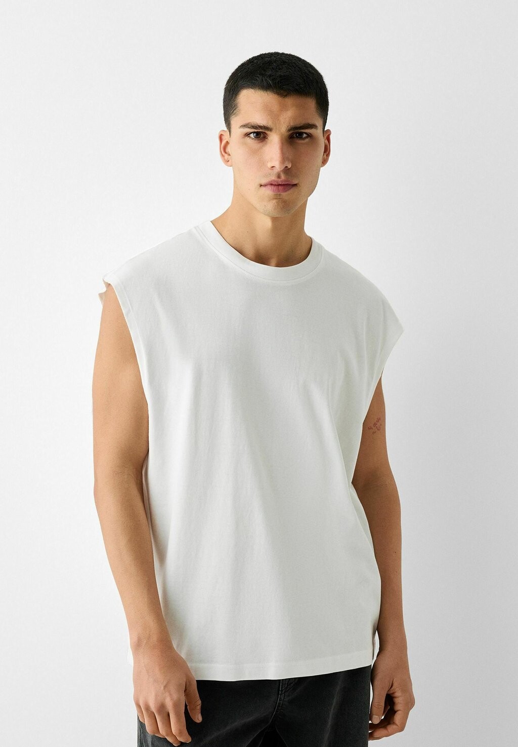 Футболка базовая OVERSIZE WORKER Bershka, цвет white блузка рубашка oversize bershka цвет white